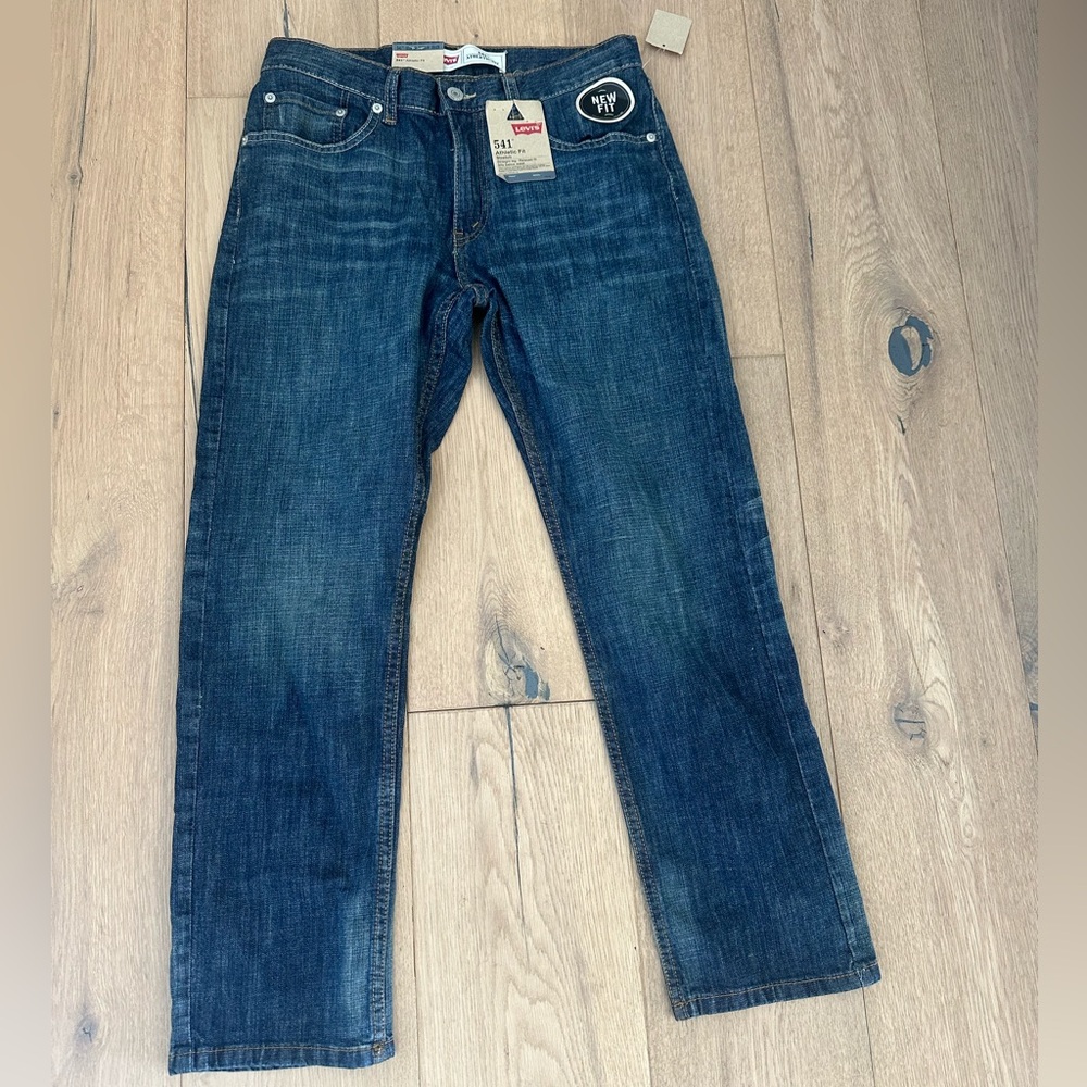 New Levi 541 Athletic Fit Super Cool Jeans 30%off
